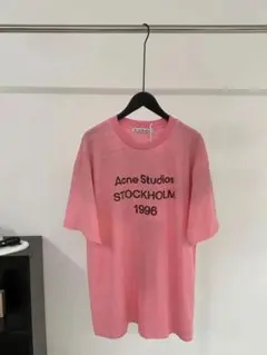Acne Studios 短丈 ハート型プリント Tシャツ - メルカリ
