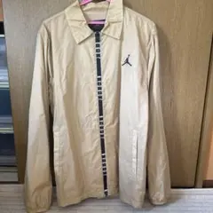 Jordan ベージュ ナイロンジャケット