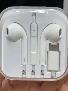 ホワイト有線イヤフォン USB-C付き