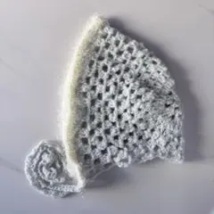 ハンドメイド　フワもこラメ入りボンネット　ミント