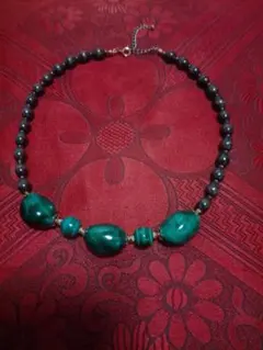 ビーズ ネックレス (グリーン)