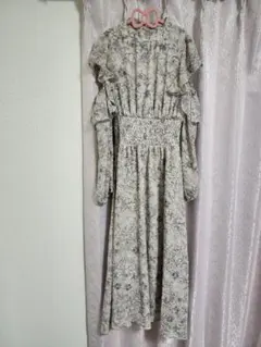 花柄フリルロングワンピース M