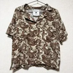 【美品】URBANITY ペイズリー柄シャツ Mのサムネイル