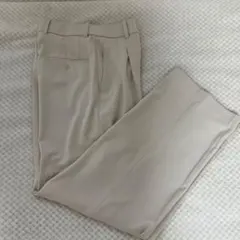 UNIQLO タックワイドパンツ S