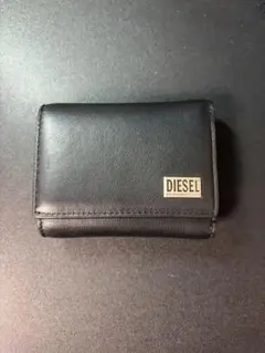 DIESELbiscotto tri fold coin 3d ロゴプレート