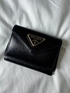PRADA プラダ サフィアーノ 三つ折り財布 ミニレターリボン