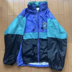 カラフル アウトドア ジャケット フード付き