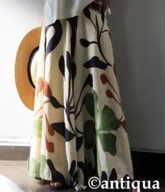 いずみ様専用 antiqua ボタニカルフレアパンツ 総柄パンツ
