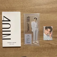 TXT ヨンジュン 4OINアクスタ＆トレカ