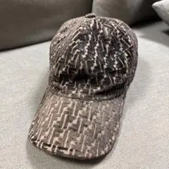 FENDI フェンディ キャップ ズッカ 総柄 レザー切替 ネイビー - メルカリ