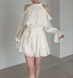 ROYAL PARTY コールドショルダー ブラウス セットアップのサムネイル