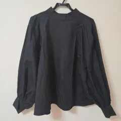 ★VIRAL. ブラウス★