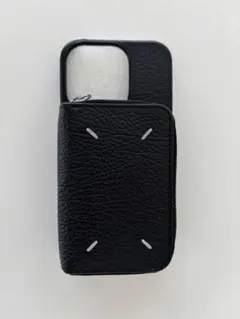 メゾンマルジェラiPhoneケース