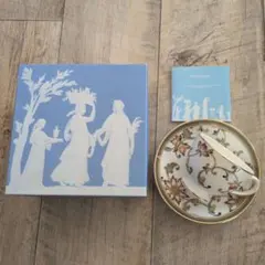 希少】Van Cleef & Arpels Mid Autumn ハーバリウム - メルカリ