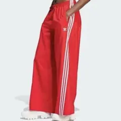 即完　ADIDAS ワイドナイロンパンツ　ワイドトラックパンツ　Mサイズ