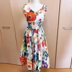 花柄 ノースリーブ ひざ丈 ワンピース 美品 パーティー chestyのサムネイル