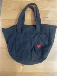 agnes b. トートバッグ ハート刺繍 グレーのサムネイル