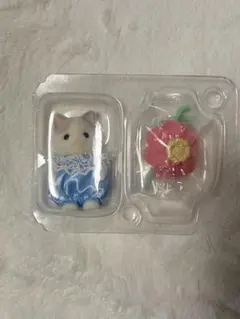 シルバニア　赤ちゃん　お花畑のおともだちシリーズ　ラテネコ