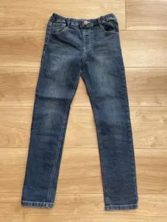 女の子　150センチ　スキニーデニム