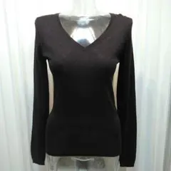 UNITED ARROWS　シルク×カシミヤ混 V ネックニット　サイズ38