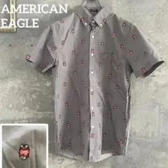【美品】アメリカンイーグル ボタンダウン半袖シャツ グレー 空き缶柄のサムネイル