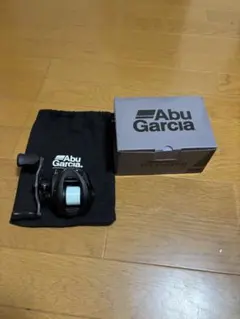 Abu Garcia ROXANI BF8 ベイトリール 本体 - メルカリ