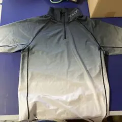 그라데이션 하프 지퍼 래쉬가드