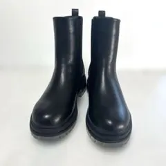 Item thumbnail for item 69a5cdd7-0074-4b88-95e6-6f936da04f2d