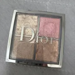 ディオール　バックステージフェイスグロウパレット　004