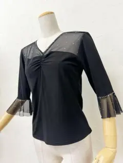 【Vネック】新品　ラインストーン　社交ダンス　黒カットソー ｂ115
