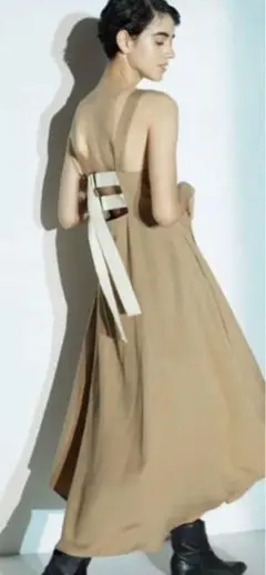LEINWANDE ラインヴァンド　belted Linen Dressのサムネイル