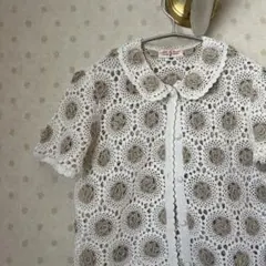 昭和レトロなレース編み花モチーフカーディガン