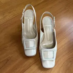 FRAGILE ベージュレザー スリングバックパンプスのサムネイル