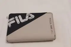 未使用◎FILA 二つ折り財布 ブラック ベージュのサムネイル