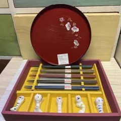 猫の箸置きセットと多色箸
