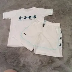 Under Armour Tシャツとショートパンツセット150美品