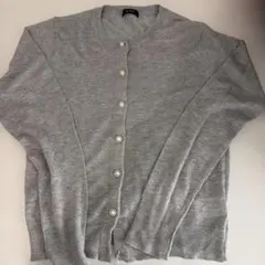 アーヴェヴェ　カーディガン　Ｍサイズ