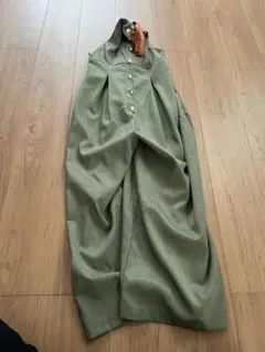 サロペット
