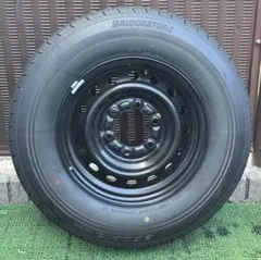 ハイエース200系 トヨタ BRIDGESTONE タイヤホイール 新車外しのサムネイル