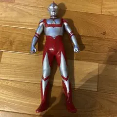 ハイパーホビー誌上限定 特大フィギュアウルトラセブン約90cm - メルカリ