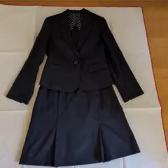 青山　レディーススーツ　プレシャス　紺