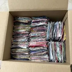 様々な柄の布のはぎれセット