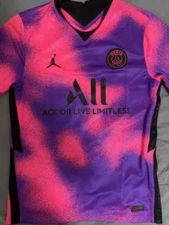 パリ・サンジェルマン× ジョーダン　コラボ　4thユニフォーム