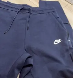 【新品未使用タグなし】Nike ナイキ テックフリース パンツ ズボン ネイビー