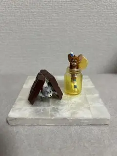 トムとジェリー タフィー ガチャガチャ フィギュア