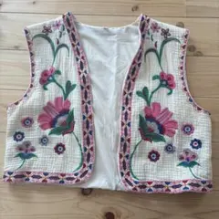 Item thumbnail for item 5252ae66-1cae-4384-8b2b-0d575352af72