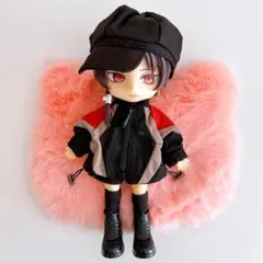 ★オビツ11 ねんどろいどどーる 服　パーカー　スエット　ジャケット　黒　赤
