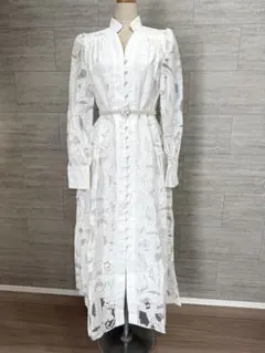 エレガント刺繍パールワンピース