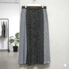 【訳あり】アーバンリサーチ　М　プリーツロングスカート　ストライプ　チェック　黒のサムネイル