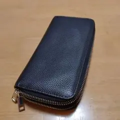 未使用　黒いレザー長財布 ジッパー式